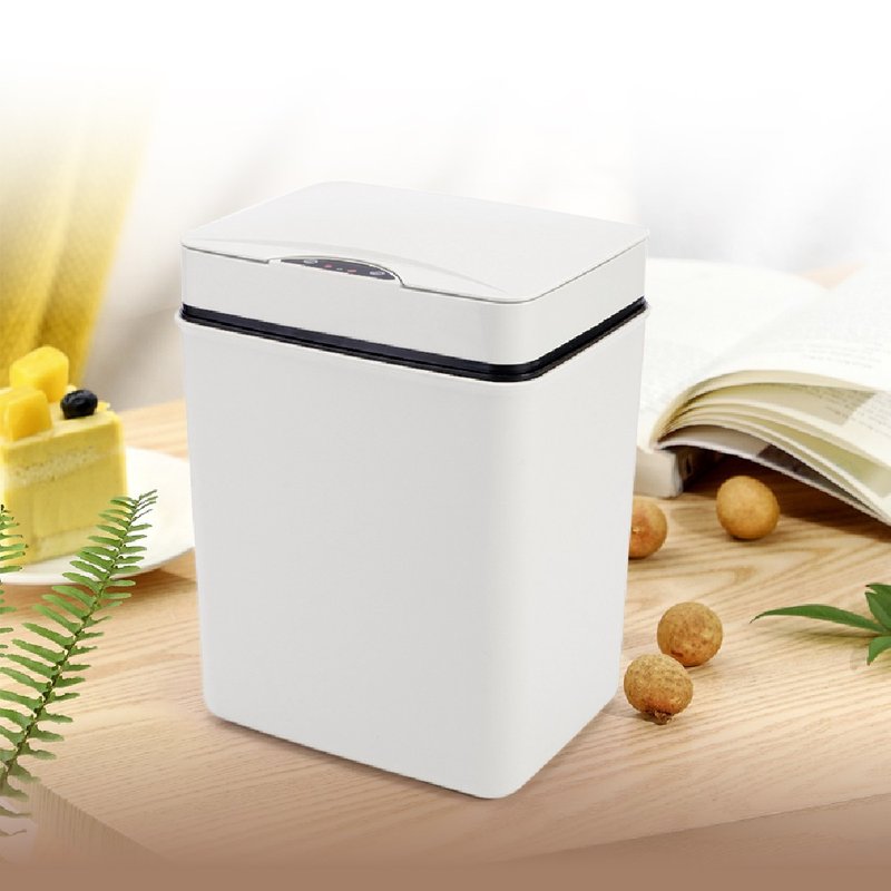 KINYO Smart sensor trash can 15L EGC-1250 - Trash Cans - Plastic White