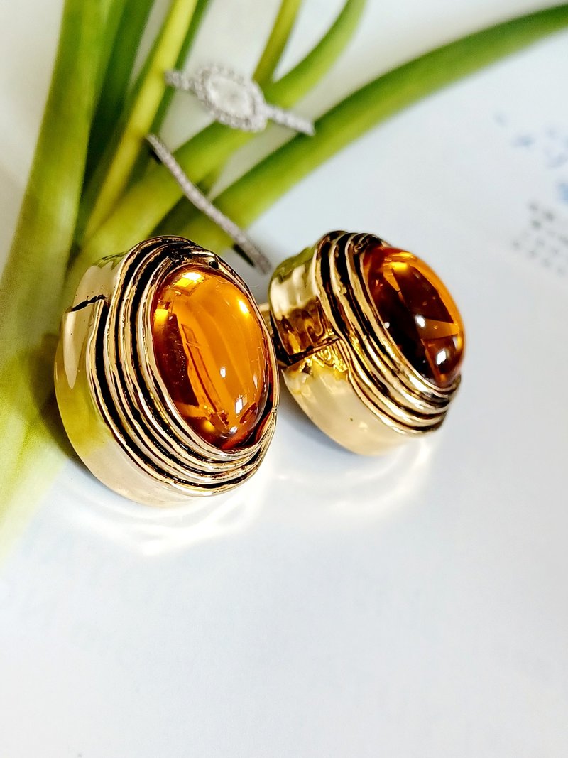vintage jewelry  華麗艷色立體琥珀色玻璃 夾式耳環 - 耳環/耳夾/耳骨夾 - 其他金屬 