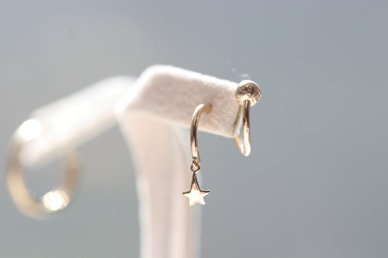 Pure 14K S type Star Piercing S shape star lock bead earrings (single)