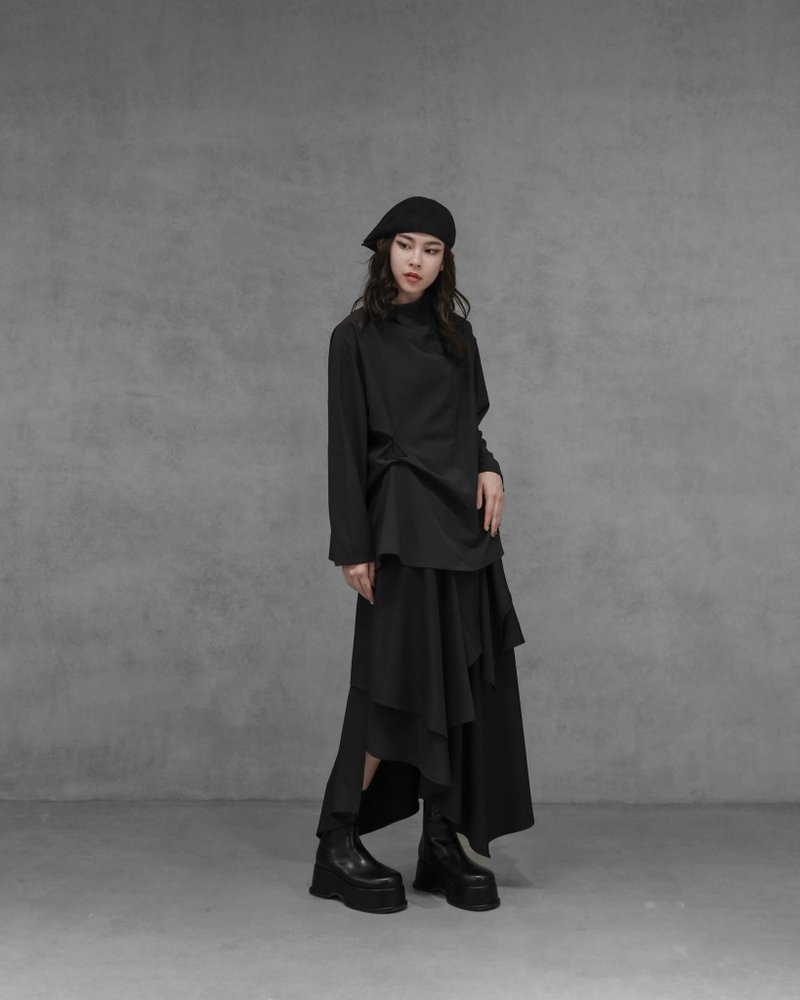 MUKK DESIGN 造型翻領扭結上衣 - 女上衣/長袖上衣 - 聚酯纖維 黑色