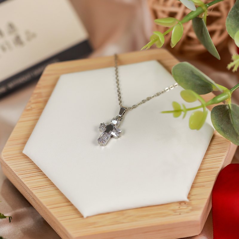 [SoLight Yanqing] December special sale begins Stone Cross Necklace SL94 95 167 - สร้อยคอ - สแตนเลส สีกากี