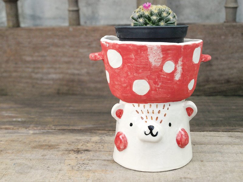 Pot bear holding red pot. - Plants - Pottery Red