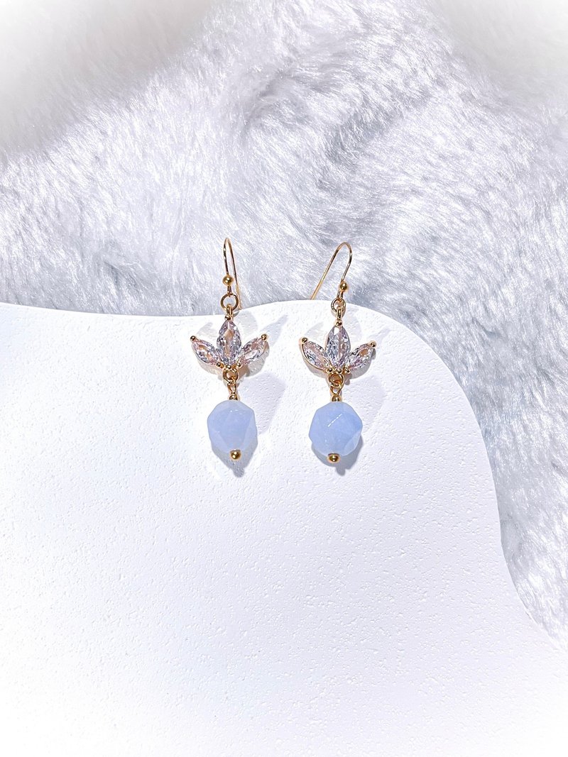 [Customizable] Stone • Aquamarine | 14K gold-filled crystal earrings - ต่างหู - คริสตัล สีน้ำเงิน