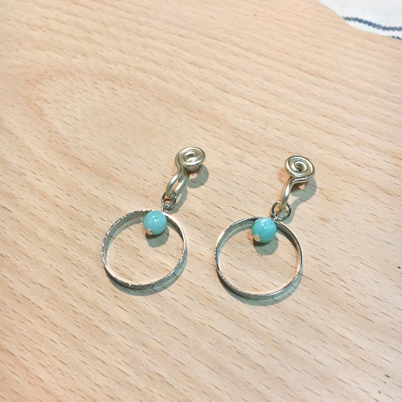 Circle blue ear clip earrings - Earrings & Clip-ons - Other Metals Silver