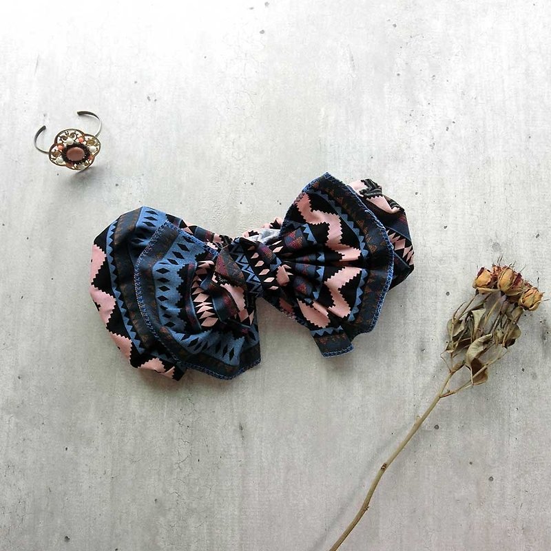 [Shell Art] Giant Butterfly Hair Band (National Style) - The whole piece can be taken apart! - Headbands - Cotton & Hemp Multicolor