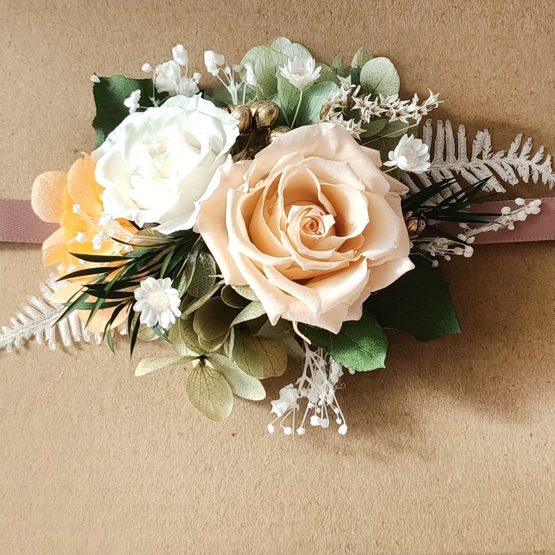 【Flower Wedding】Customized Wrist Flowers - Dried Flowers & Bouquets - Plants & Flowers Multicolor