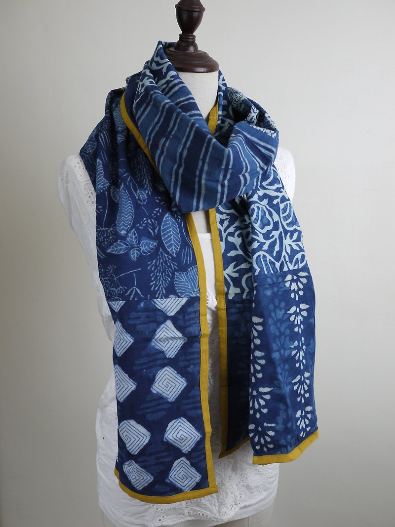 Handmade blue-dyed cotton scarf / indigo plant tie-dye batik silk scarf shawl-so T easy to wear as a gift