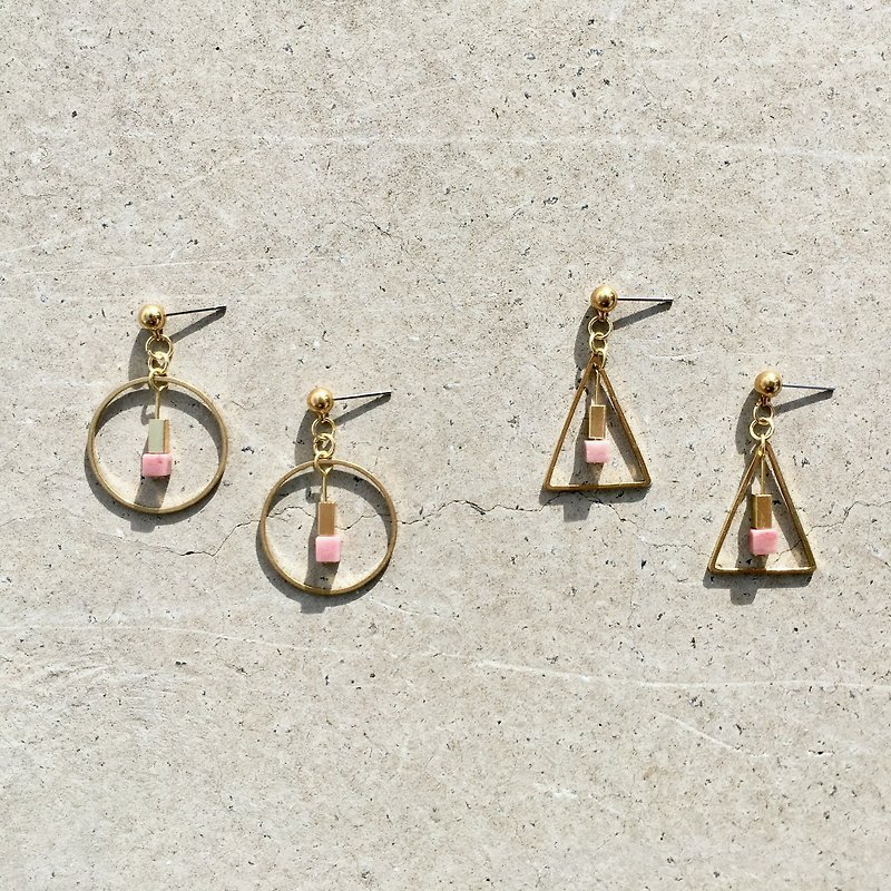 Rose Stone triangle/round earrings Clip-On - ต่างหู - ทองแดงทองเหลือง สึชมพู