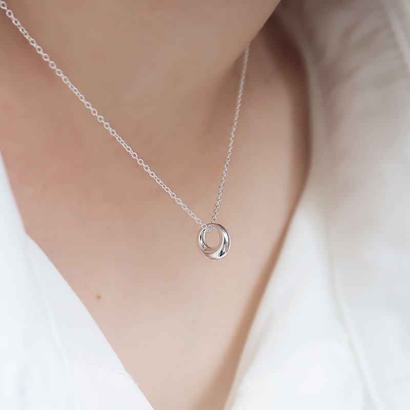 925 sterling silver compact circle solid pendant necklace clavicle chain long chain free gift packaging - สร้อยคอ - เงินแท้ 