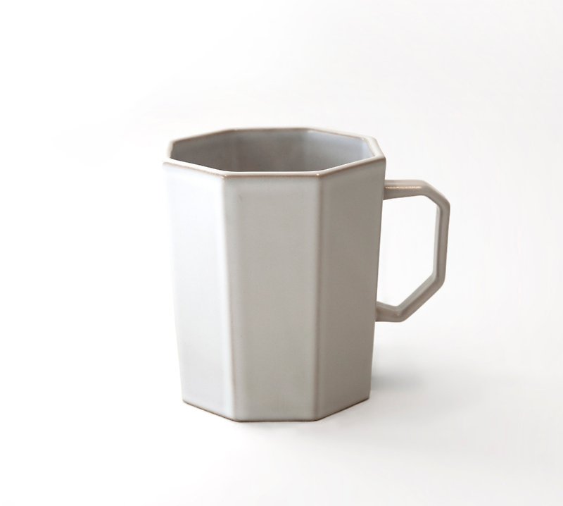 Everything is _ mug / white - แก้วมัค/แก้วกาแฟ - ดินเผา ขาว
