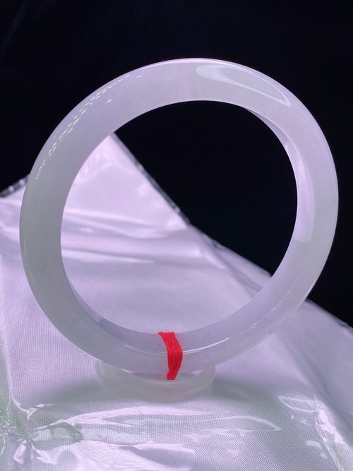 一念之間 緬甸老坑 天然A貨翡翠手鐲 圈口58.7MM 冰潤細膩水頭足 編號05936