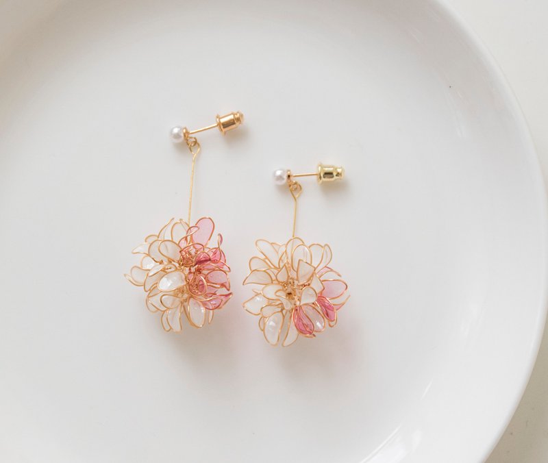 【Flower Project】- White Strawberry - ต่างหู - เรซิน สีแดง