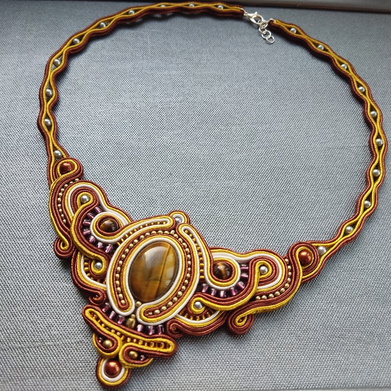 Tiger's eye necklace, Gold and brown statement necklace, Soutache necklace - 項鍊 - 石頭 金色