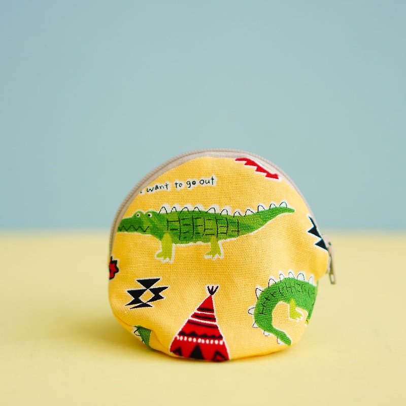 Good baby new year gift ingot bag crocodile Ajie - กระเป๋าใส่เหรียญ - ผ้าฝ้าย/ผ้าลินิน สีเหลือง