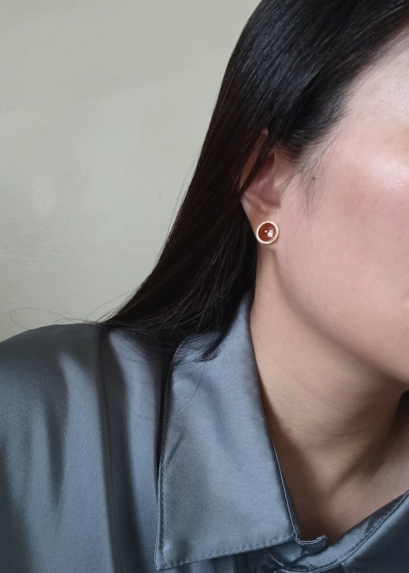 古典耳環 / 玄色金點 - Vintage - 耳環/耳夾/耳骨夾 - 其他材質 紅色