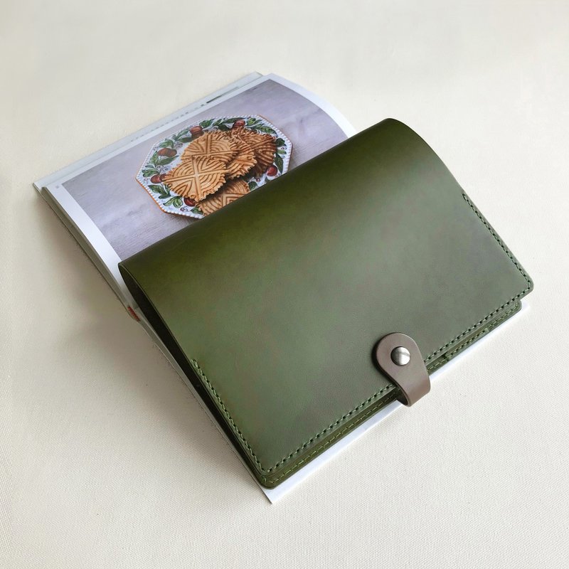 Accademia A5 six-hole loose-leaf leather book jacket/handbook - Notebooks & Journals - Genuine Leather Green