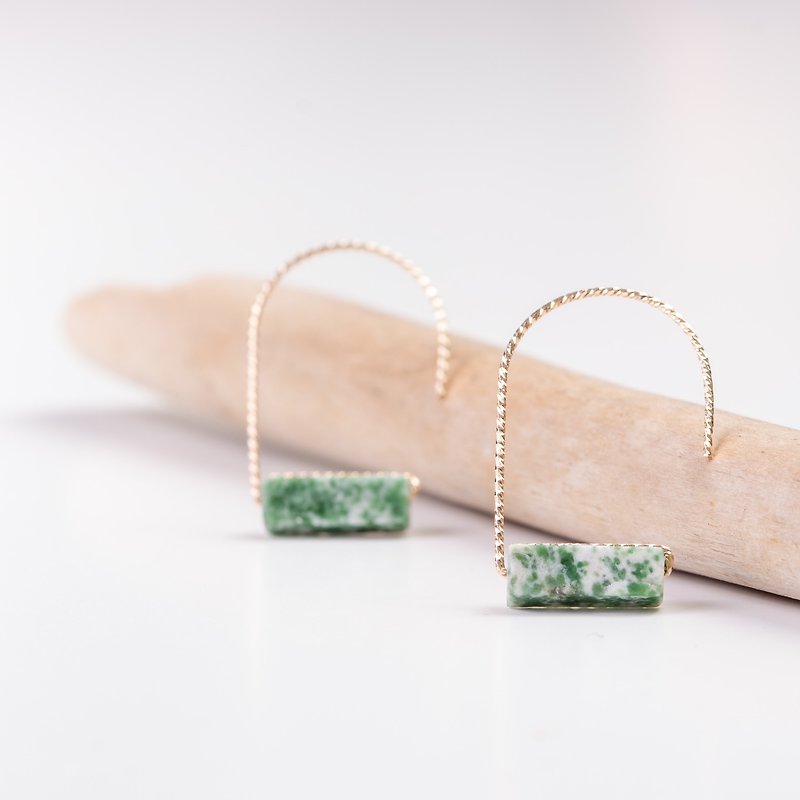 NEW ZEALAND earrings in 14k Gold filled and Green Jasper, Geometric earrings - Earrings & Clip-ons - Precious Metals Green