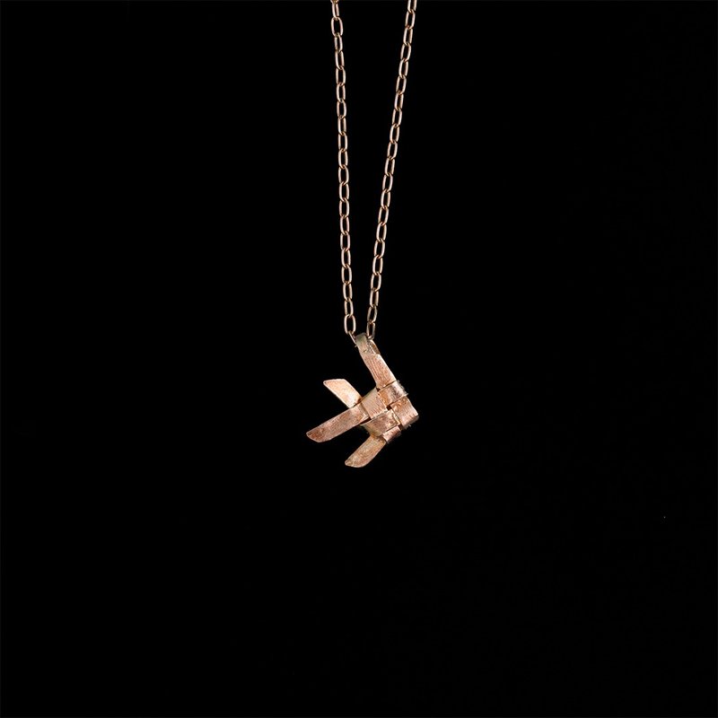 Ta-Pian Fish Necklace size M Silver 99.9 ROSE GOLD 18k Gold Plated Silver - Necklaces - Silver Pink