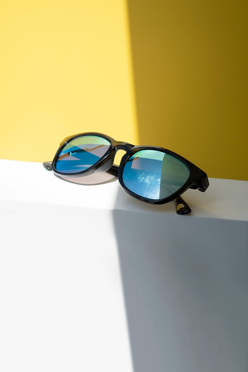 [VIGHT] LUNA classic retro sports and leisure sunglasses NEW - แว่นกันแดด - พลาสติก หลากหลายสี