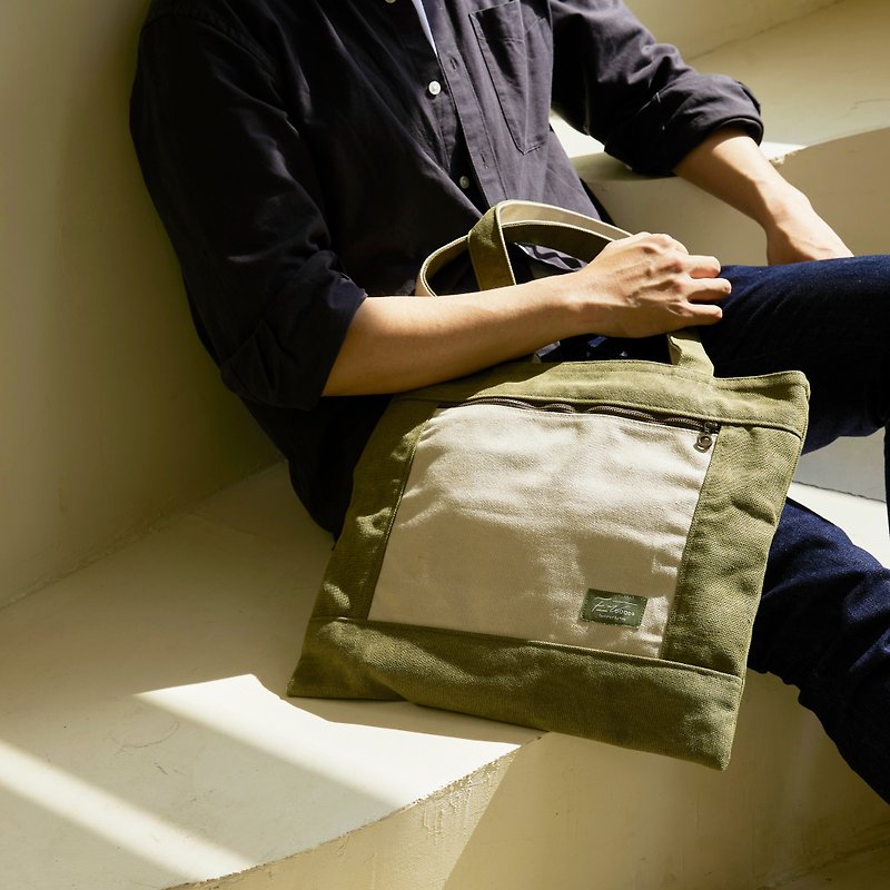 A4 Color Matching Washed Canvas Zipper Bag (Dark Green) - กระเป๋าถือ - ผ้าฝ้าย/ผ้าลินิน สีเขียว