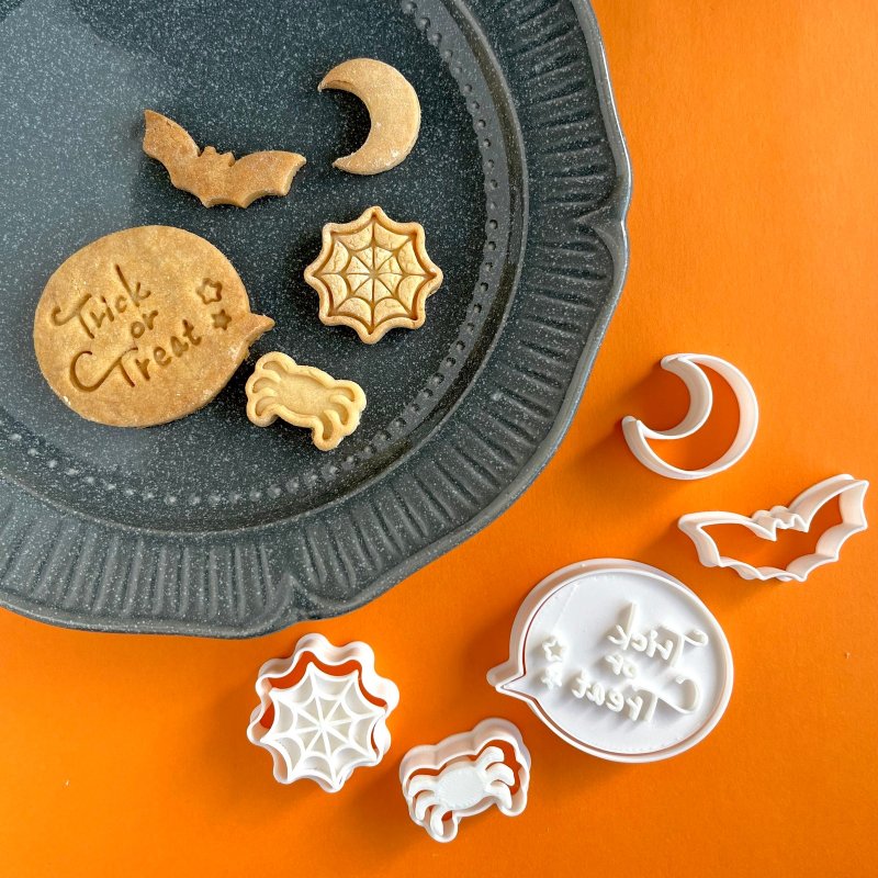 ハロウィンクッキー型セット　【コウモリ・月・蜘蛛の巣・トリックオアトリート・クモ】 - 廚具 - 塑膠 