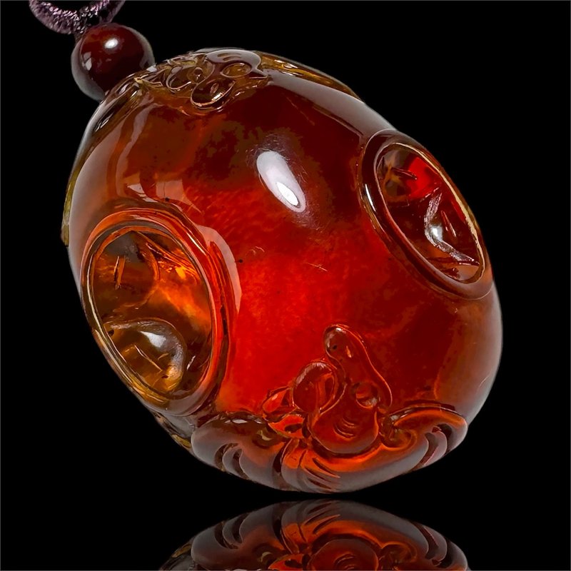 A01 頂級緬甸血紅茶珀 立體蝙蝠錢幣雕刻 福在眼前 血珀頂珠 - 項鍊 - 其他材質 咖啡色