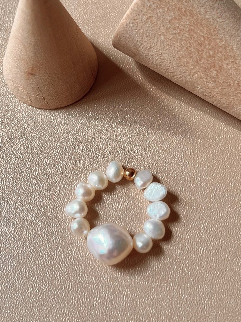 Freshwater Baroque Pearl Beaded Ring | Minimalist, French-Style, Perfect Gifts - แหวนทั่วไป - ไข่มุก ขาว