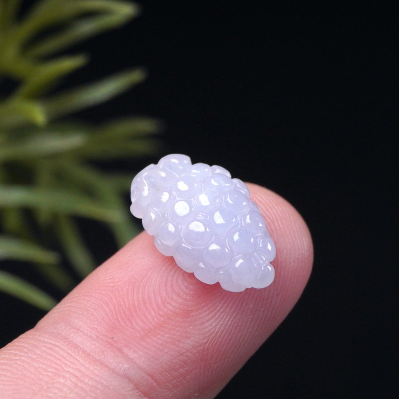 【豊穣の象徴】アイスジェイド ラベンダー翡翠 葡萄 | 天然ミャンマー産A貨 | ギフト - チャーム - 翡翠 パープル