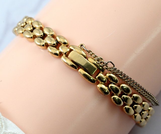 Free shipping SEIKO QUARTZ Women's watch 13.6mm oval white dial