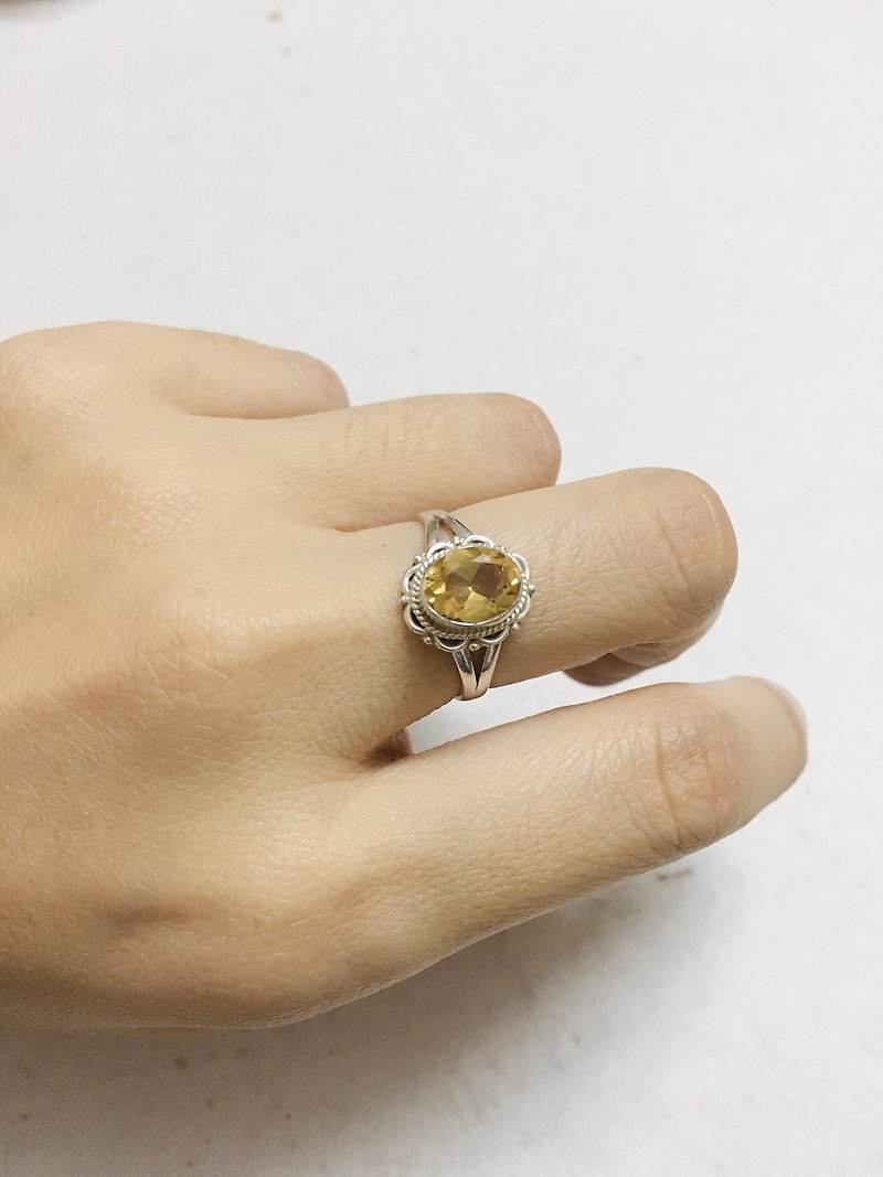 シトリン指輪ネパール手作り92.5％シルバー - リング - 半貴石 