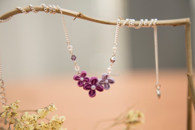 和風細工手作飾品 紫色系列 迷您 繡球花 項鍊 頸鏈 現貨包郵 - 頸鏈 - 棉．麻 紫色