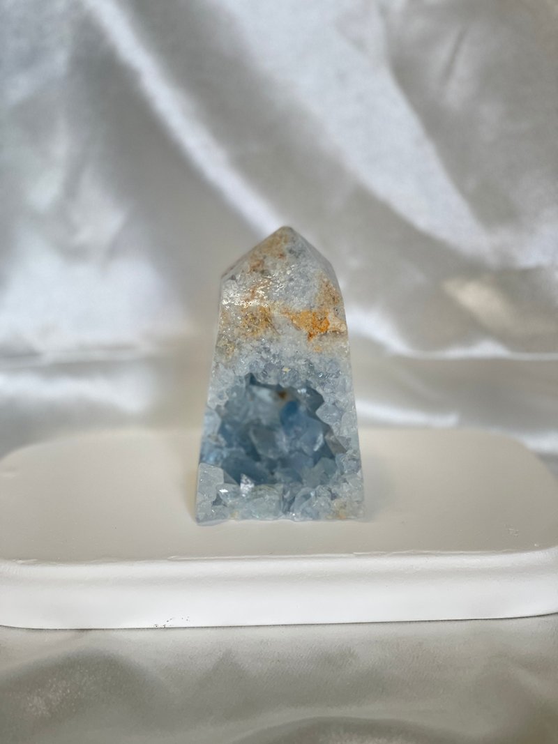 Madagascar lapis lazuli - Items for Display - Crystal Blue