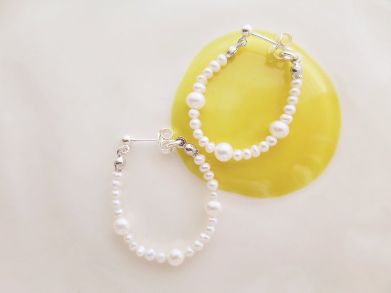 La harpe - Earrings & Clip-ons - Pearl White