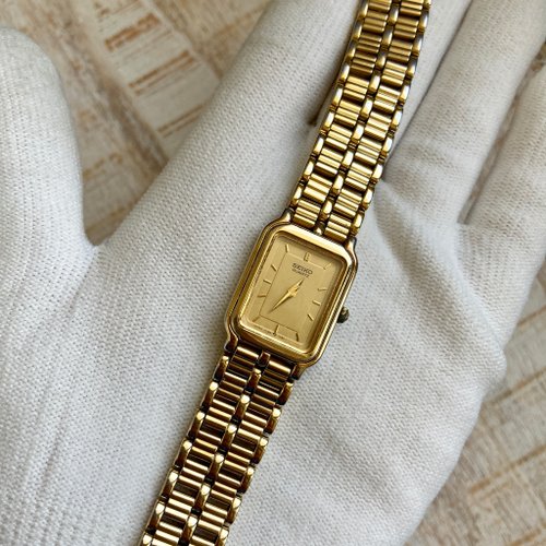 SEIKO gold micro three dimensional rectangular dial design special