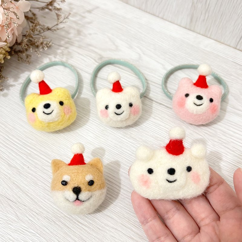 Christmas limited Christmas bear wool felt hair ring key ring pin BB clip healing gift - เครื่องประดับผม - ขนแกะ ขาว