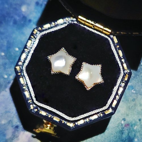 Tamasii Jewellery 小星星卜面珍珠貝電鍍18K白金純銀耳環