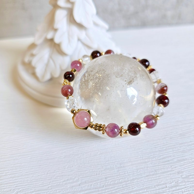 Rare things are more valuable | Improve vitality, delicate girlish feeling, pink and white Aurora 23 red Stone - Bracelets - Crystal Pink