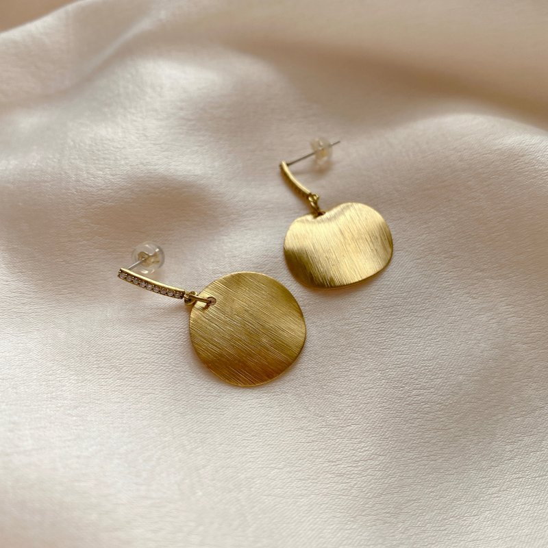 Tender- Brass zircon earrings - Earrings & Clip-ons - Copper & Brass Gold