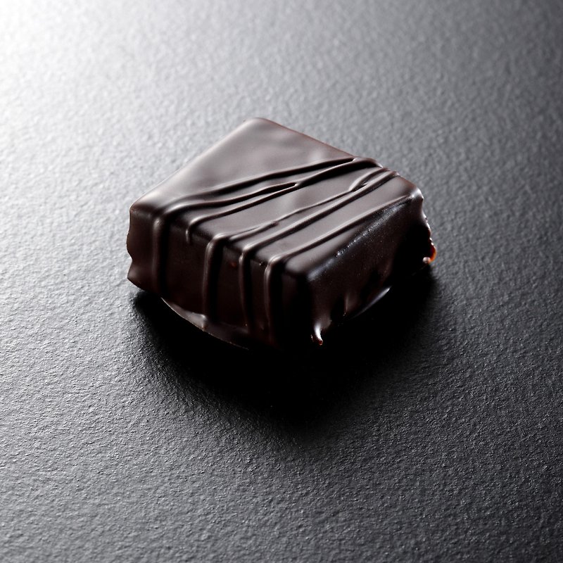 售罄須等待煙燻桂圓-chocolat R 職人桂圓手工巧克力(4顆入/盒) - 巧克力 - 新鮮食材 