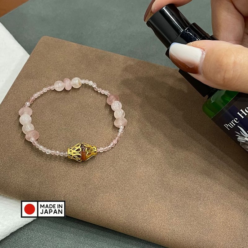 草莓晶 粉晶 紅膠花 天然礦石 日本手作 水晶手鏈 桃花運 正緣 - 手鍊/手環 - 水晶 多色