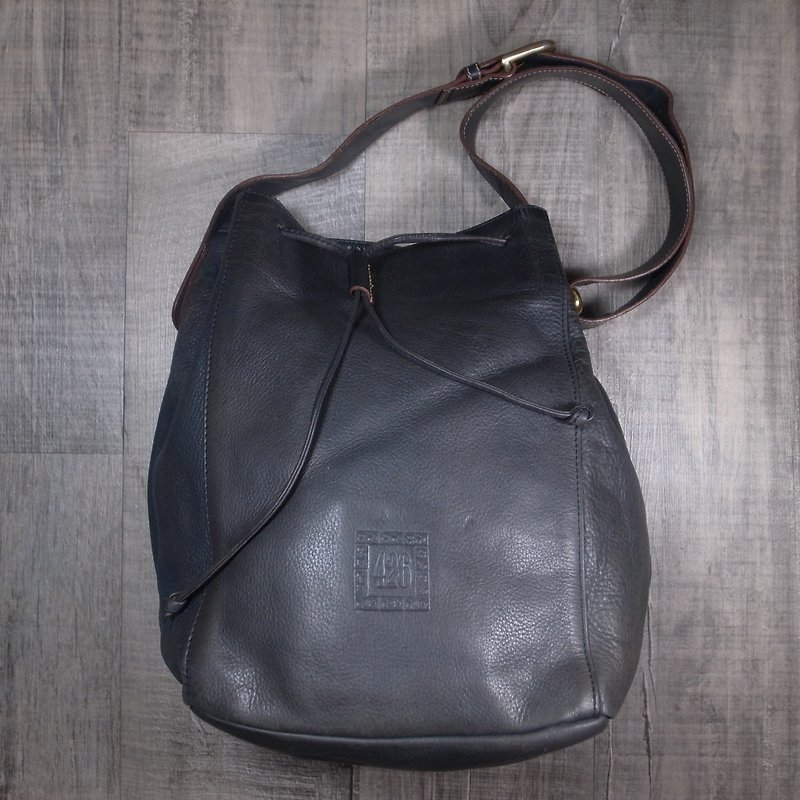 Old bone 426 studio MABDIANI gray blue leather bucket bag B35 VINTAGE - Messenger Bags & Sling Bags - Genuine Leather 