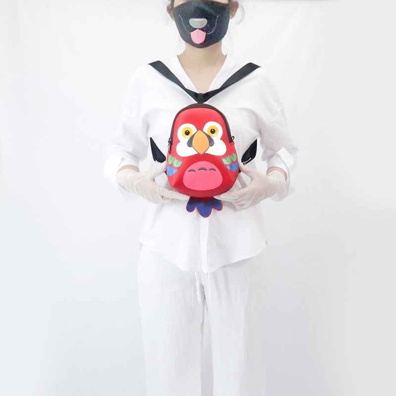 人造皮革 後背包/書包 紅色 - Scarlet Macaw mini backpack , crossbody bag, backpack for animals lovers.