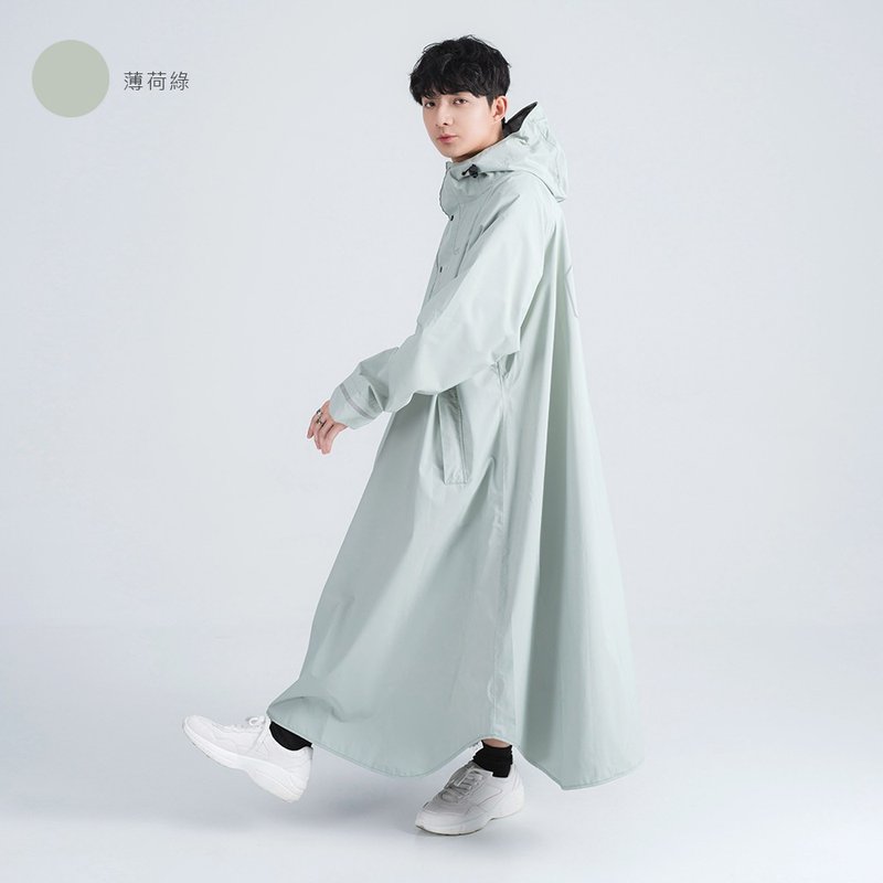 CORVIX 雨滴之森 3in1完美不滲漏高機能輕量雨衣(側背包收納) - 雨傘/雨衣 - 其他材質 綠色