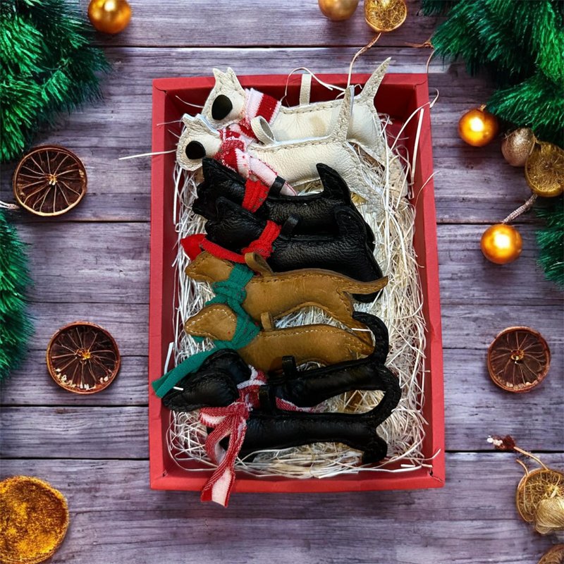 這款牛皮聖誕裝飾吊飾，可轉換為鑰匙圈。 - 吊飾/掛飾 - 真皮 