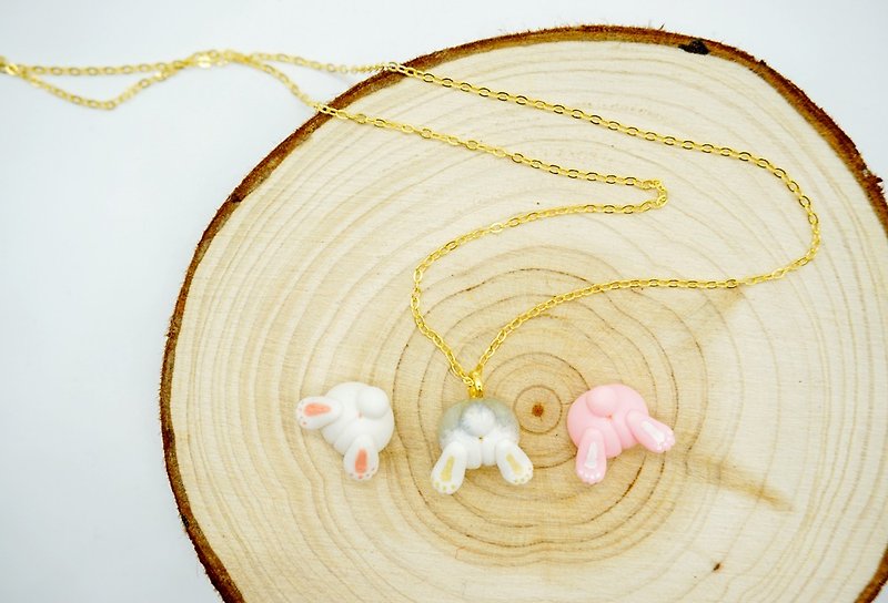 S925 White Rabbit Ass sterling silver necklace Benny Rabbit Ass Pendant Necklace Christmas New Year Birthday Gift - Necklaces - Clay White