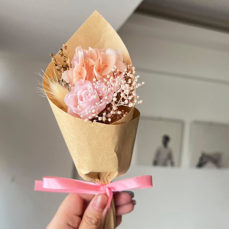 13 bouquets ordered - Dried Flowers & Bouquets - Plants & Flowers 