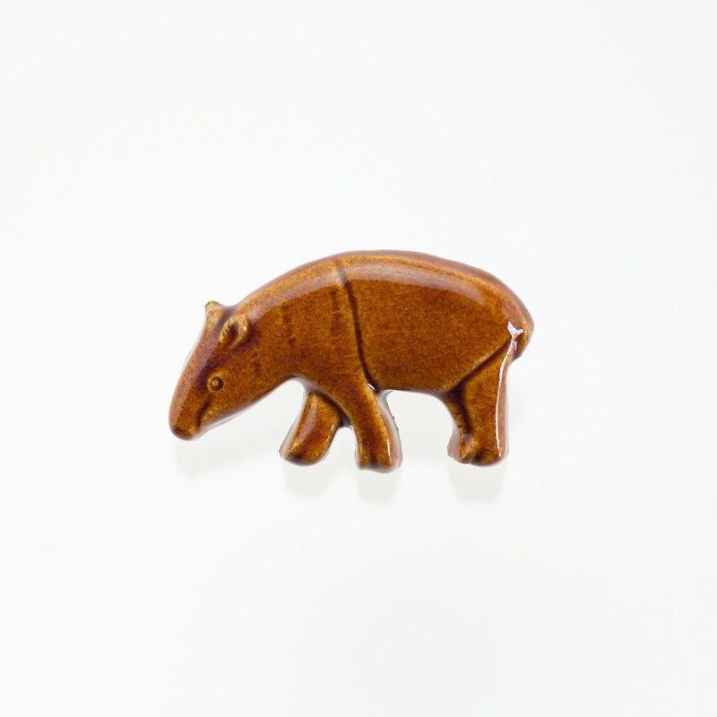 ceramics brooch tapirus indicus brown - Brooches - Pottery Brown