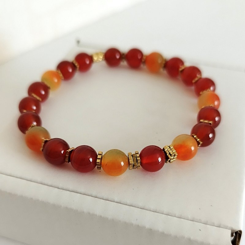 Bracelet carnelian chalcedony hematite. Jewelry for women - 手鍊/手環 - 半寶石 多色