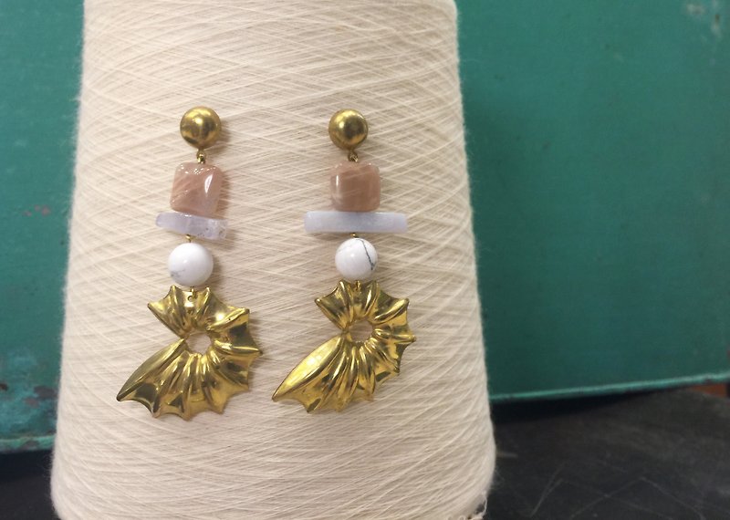 Warm little sun long earrings - Earrings & Clip-ons - Gemstone Gold