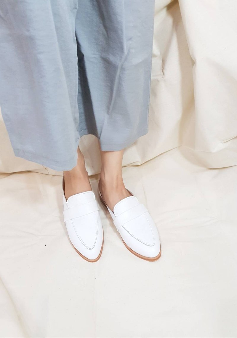 [Free Harmony] Pointed Toe Classic Muller Shoes_Pure White | Handmade | MIT Large Size